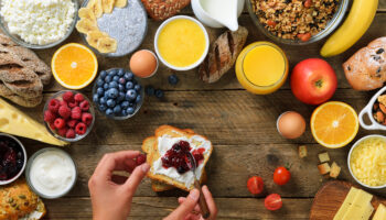 Café da manhã: Conheça 4 cardápios saudáveis para consumir na semana 1