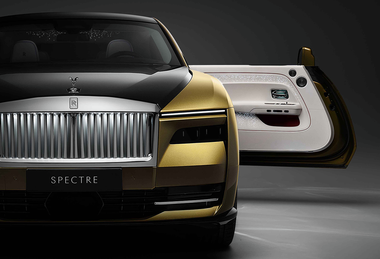Rolls-Royce Spectre é revelado: o primeiro modelo 100% elétrico da marca inglesa 2
