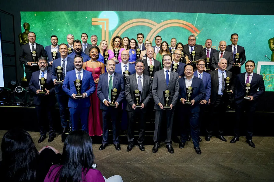 Full Energy encerra 2024 com premiação dos 100 Mais Influentes da Energia